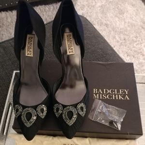Badgley Mischka black heels, sz 9.5